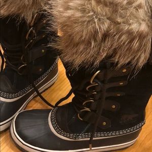Sorel Shoes - Joan of Arctic faux fur trimmed boots Sorel Shoes - Joan of Arctic faux fur trimmed boots
